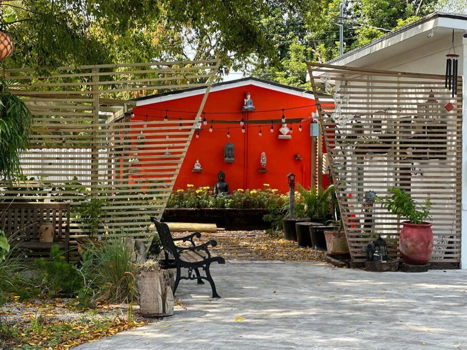 Flora'S Garden Apartment/Studio North Miami Exteriör bild
